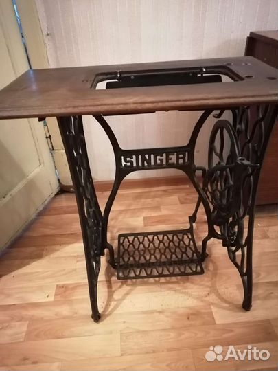 Подстолье от швейной машинке Singer