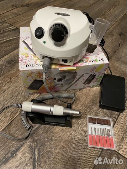 Машинка для аппаратного маникюра