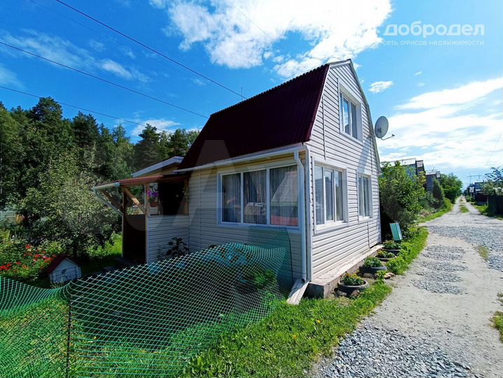 Дача 45 м² на участке 3,3 сот.