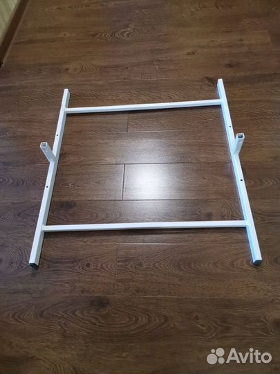 Сетка с ножками