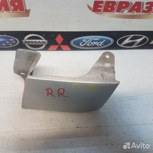 Ресничка задняя правая Daihatsu Pyzar G301 hdep