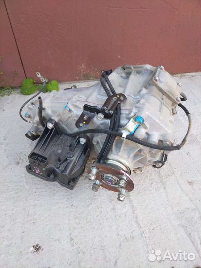 Раздатка Toyota Fortuner 2 Hilux 8