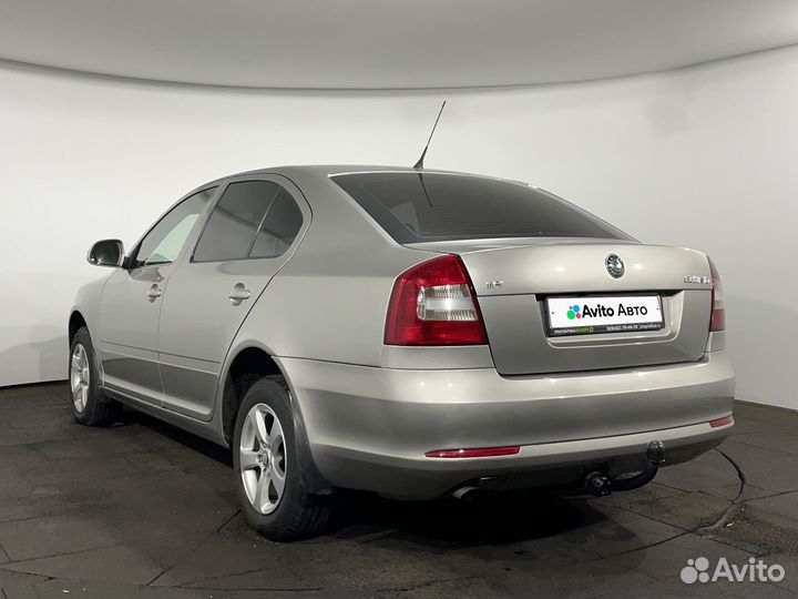 Skoda Octavia 1.6 МТ, 2011, 178 150 км