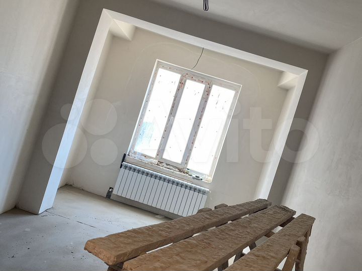 2-к. квартира, 80 м², 2/12 эт.