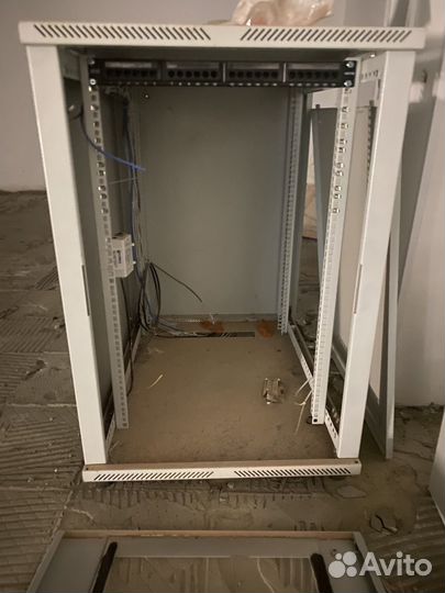 Телекомуникационный шкаф