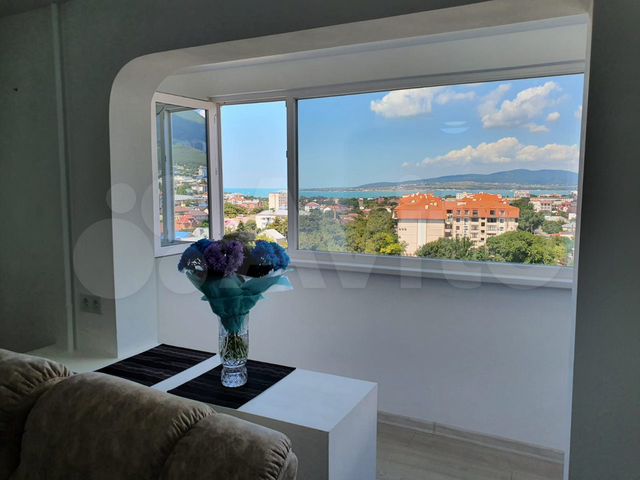 4-к. квартира, 76,4 м², 9/9 эт.