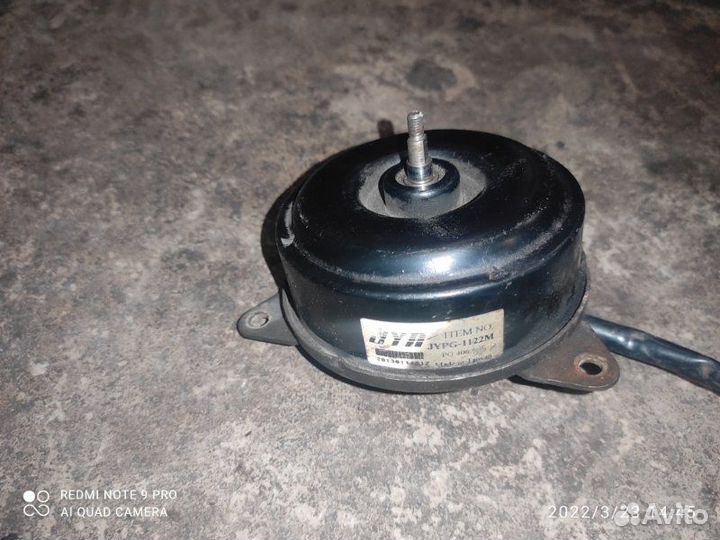 Моторчик вентилятора радиатора Peugeot 406