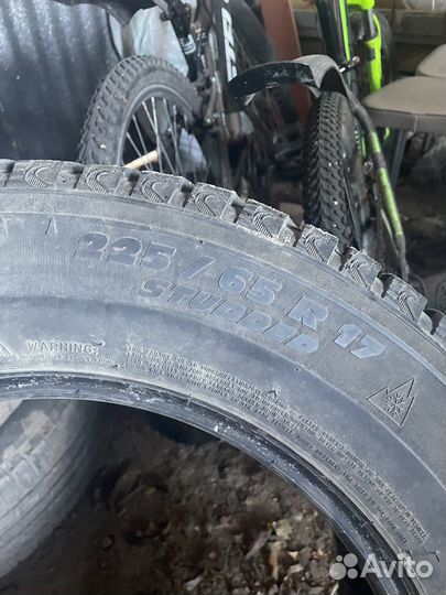 Michelin Latitude X-Ice North 225/65 R17