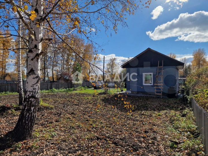 Дом 51 м² на участке 6 сот.