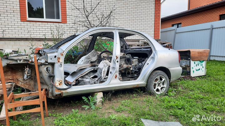 Кузов двух автомобилей