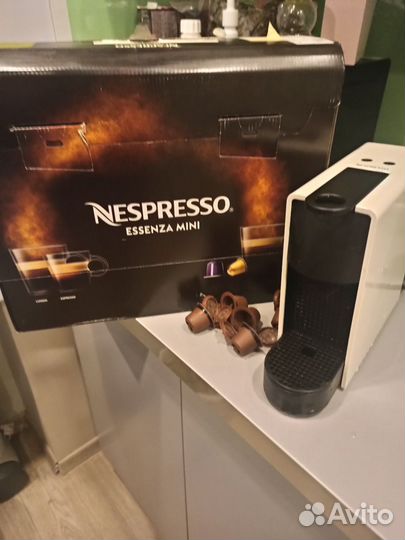 Кофемашина капсульная Nespresso