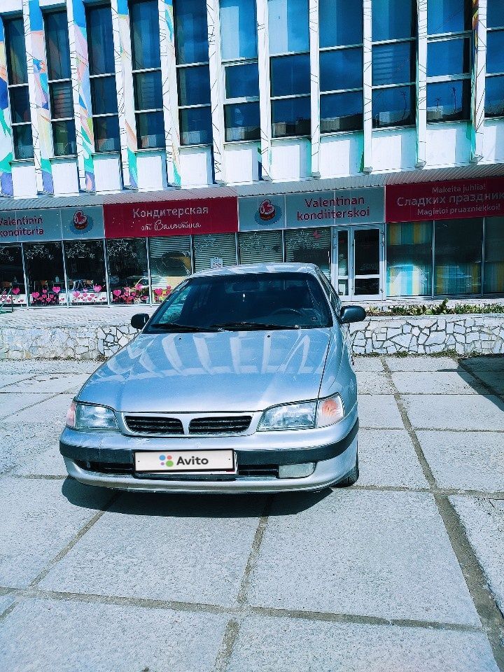 Toyota Carina E: фото владельца