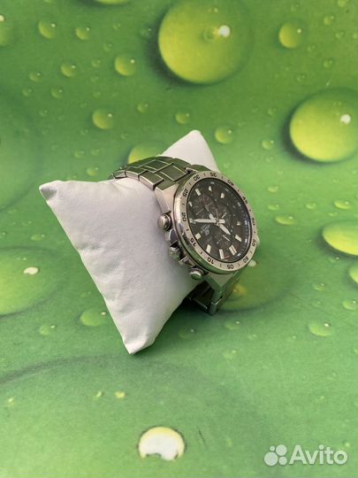 Hapучныe часы Сasio еfr-564D