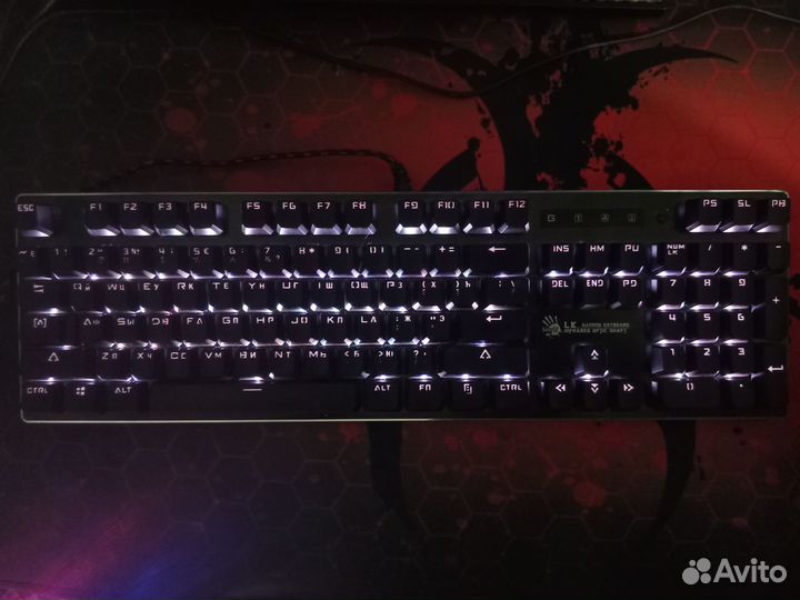 Механическая клавиатура bloody b820r