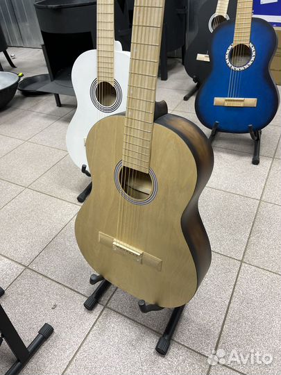 Акустическая / классическая гитара