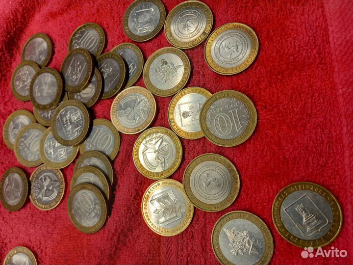 Биметаллические монеты 10