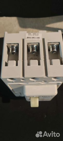 Автоматический выключатель 250А