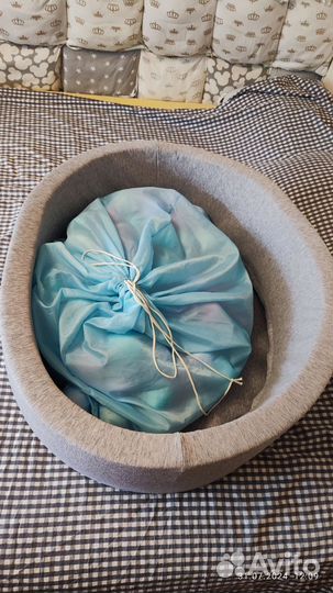 Сухой бассейн с шариками