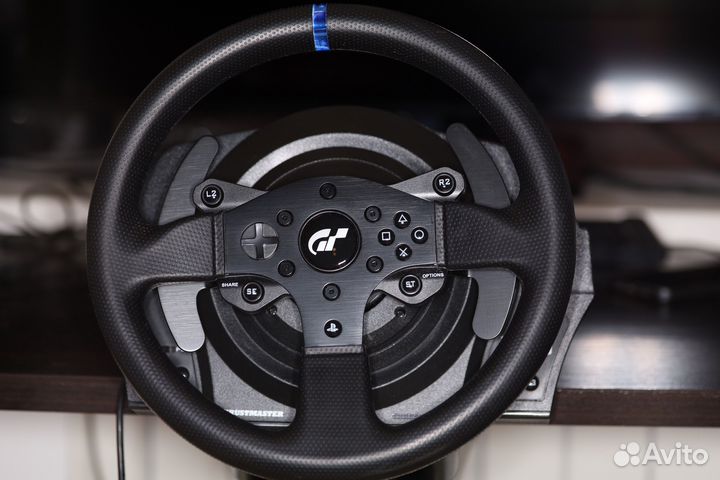 Руль thrustmaster t300