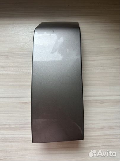 Молдинг под фонарь задний правый