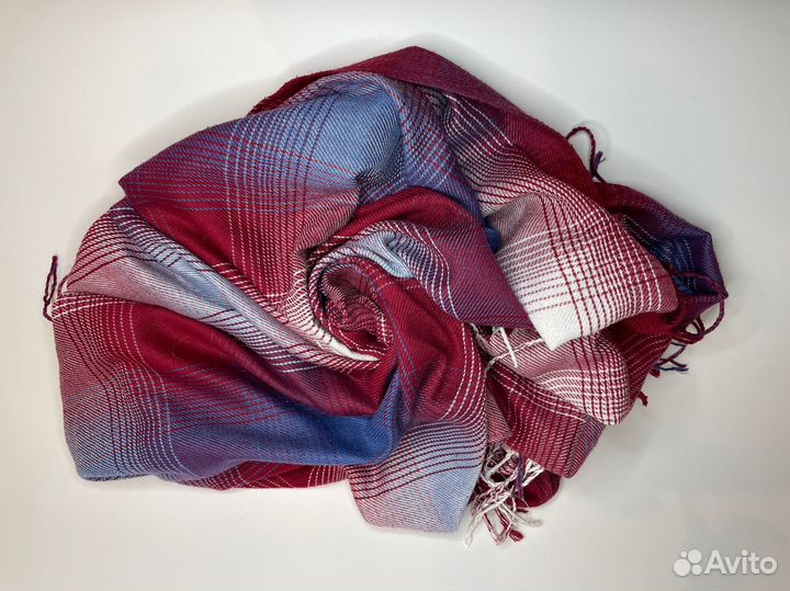 Платок мягкий теплый