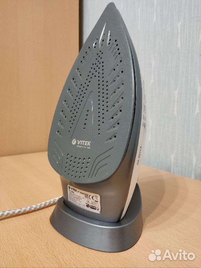 Новый Утюг Vitek VT-8340