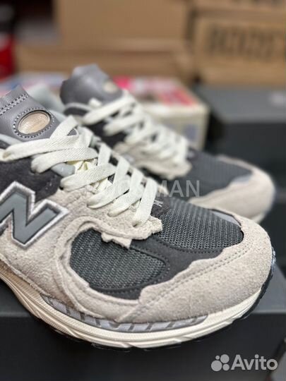 Кроссовки New Balance 2002r