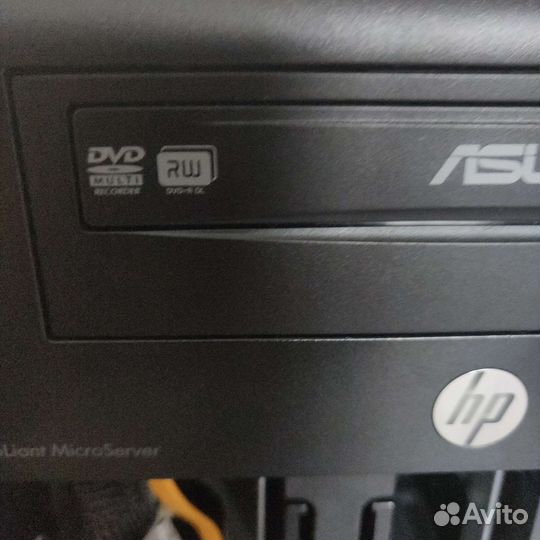 HP Proliant MicroServer gen7 N40L (hstns-5151)