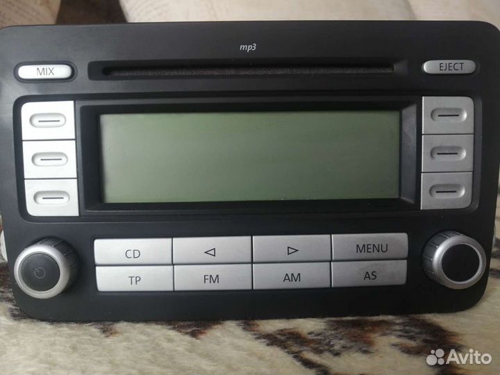 Штатная магнитола на volkswagen