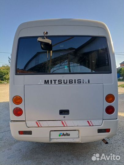 Полуинтегрированный Mitsubishi Fuso, 2004