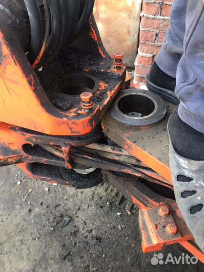 Восстановление отверстий. Расточка отверстий