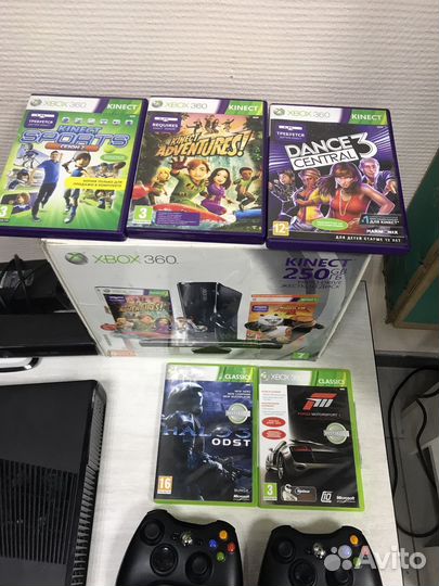 Xbox 360 S, 250GB, kinnect, диски, игры