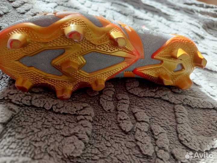 Футбольные бутсы adidas predator 36 размер