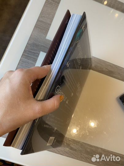 Книга про искусство макияжа