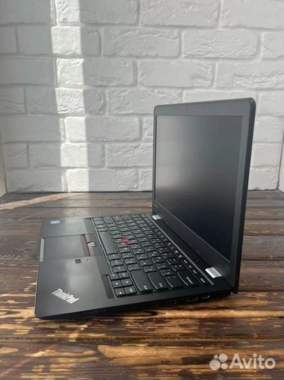 Ноутбук Lenovo Intel Core i5-7200U 2.50Ghz/8/180