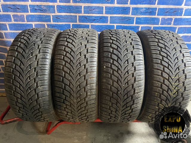 Nokian Tyres WR SUV 4 275/40 R21 107V