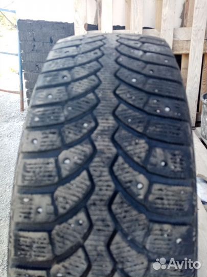 Bridgestone Blizzak Spike-01 185/65 R15 88T