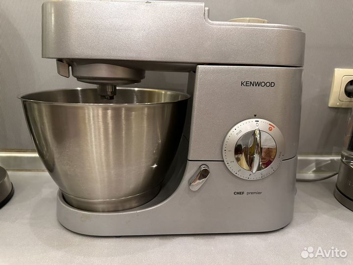 Кухонная машина kenwood chef premier KMC570