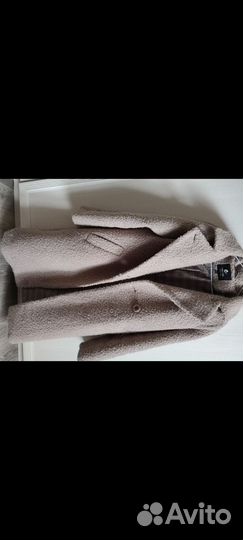 Пальто женское 42 44 бежевое