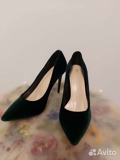 Обувь женская 40 размер новые