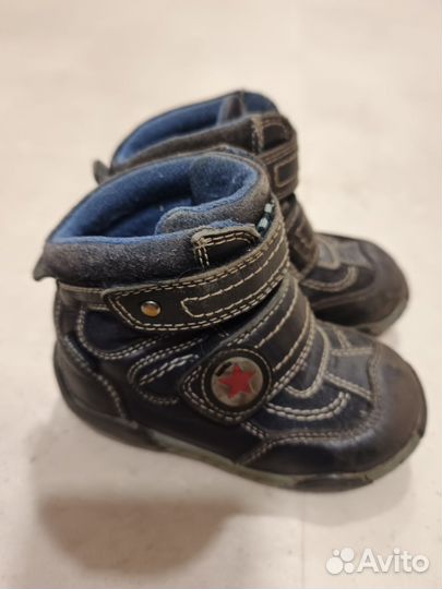 Ботинки демисезонные 23 размер