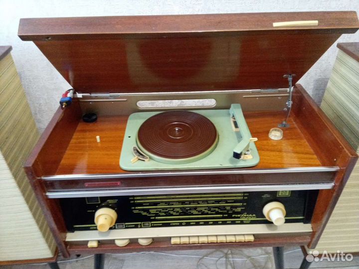 Радиола Ригонда Стерео с эпу 1964г