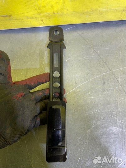 Механизм регулировки ремня безопасности Mazda 3 Bm