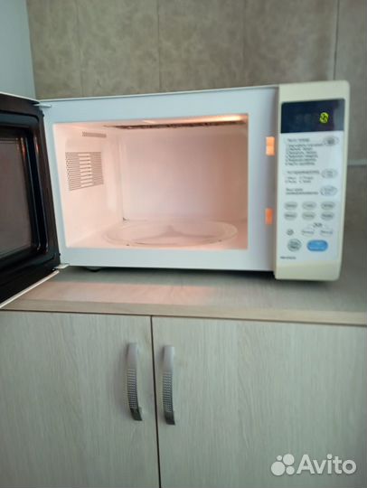 Микроволновая печь LG