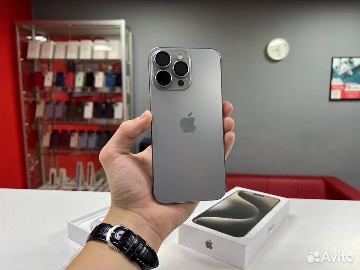 iPhone 15 Pro Max, 256 ГБ