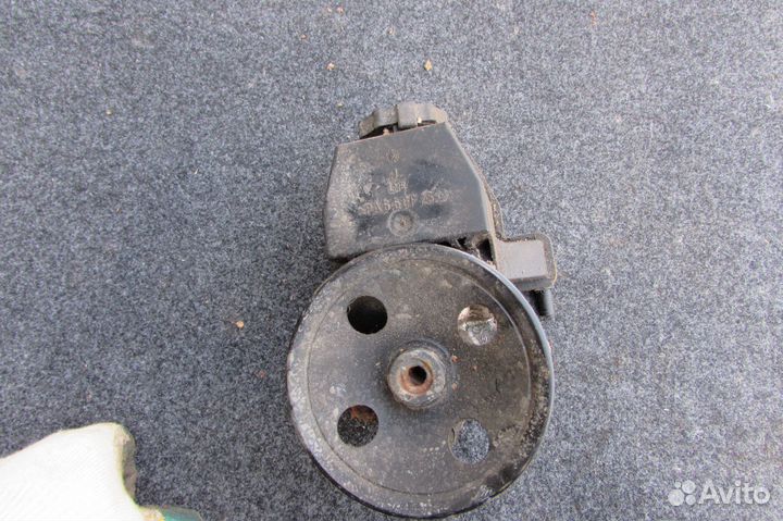 Насос гидроусилителя mercedes c,e,v класс