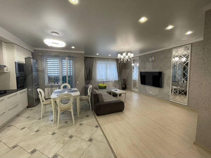 2-к. квартира, 65 м², 2/9 эт.