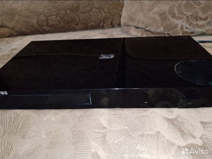 Blu-ray (DVD) плеер Samsung