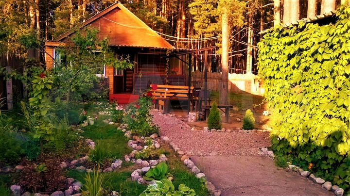 Дом 56 м² на участке 25 сот.