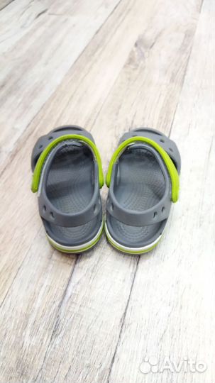 Детские сандалии crocs c7